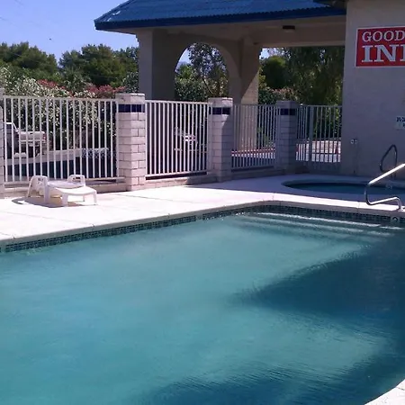 Goodnite Inn And Suites Of Bullhead City
